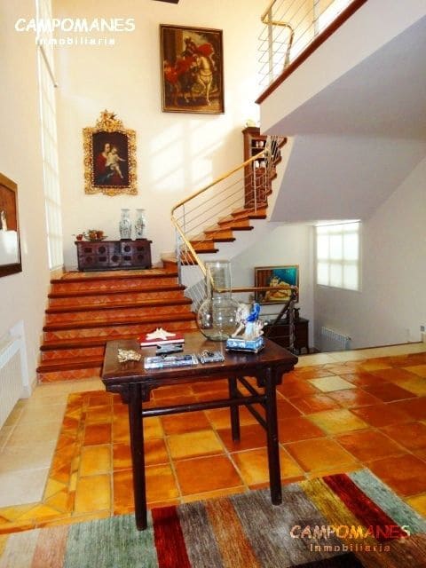 7 bedroom Villa for sale in Altea with pool garage - € 4,500,000 (Ref: 3542893)