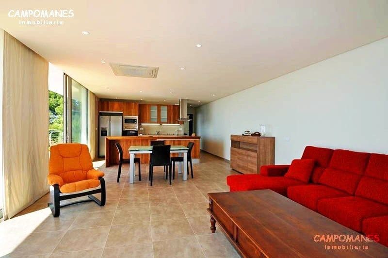 4 bedroom Villa for sale in Altea with pool garage - € 1,300,000 (Ref: 3542911)