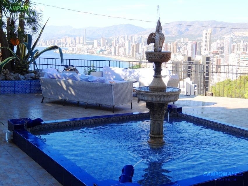 11 soveværelse Villa til salg i Benidorm med swimmingpool garage - € 1.980.000 (Ref: 4981672)