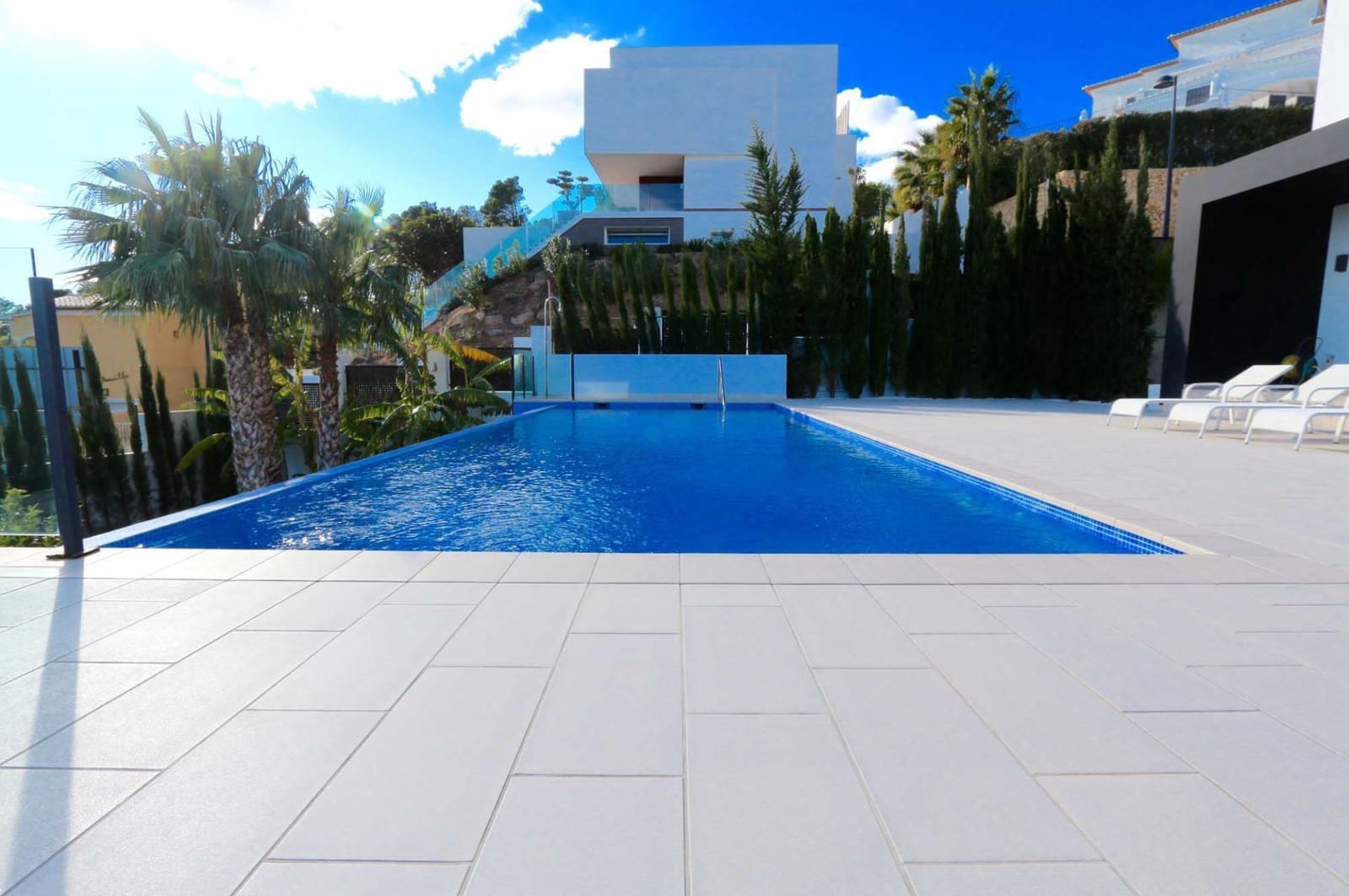 5 soverom Villa til salgs i Altea la Vella med svømmebasseng garasje - € 2 200 000 (Ref: 7459204)