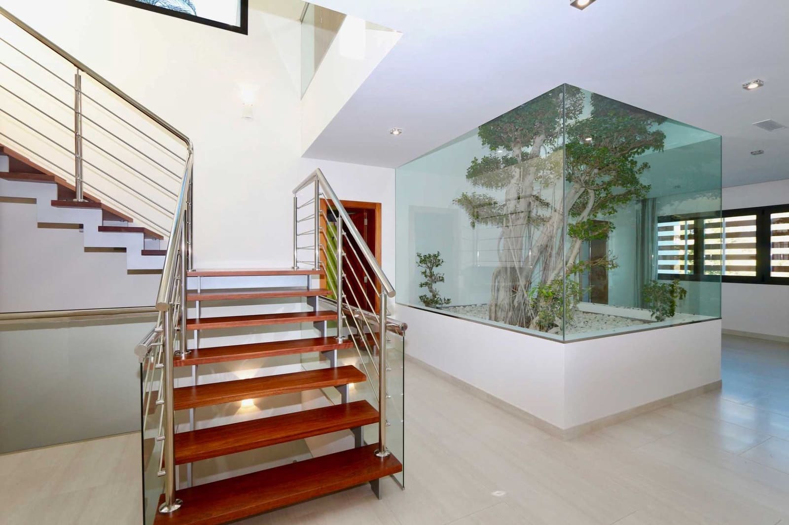 5 soverom Villa til salgs i Altea la Vella med svømmebasseng garasje - € 2 200 000 (Ref: 7459204)