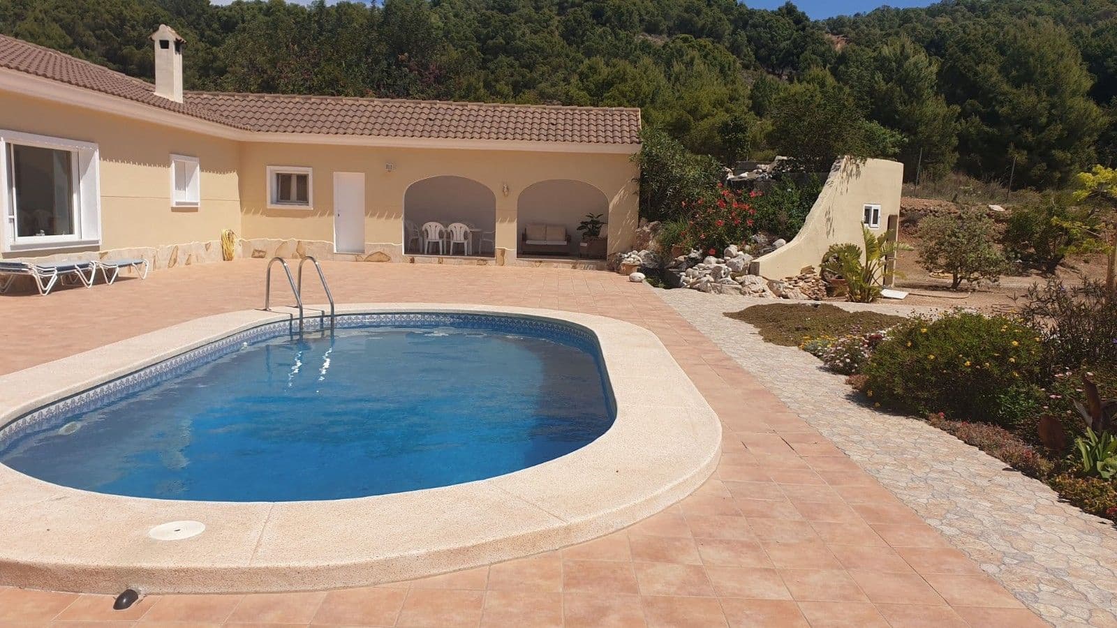 6 soveværelse Finca/Landehus til salg i Altea med swimmingpool garage - € 1.100.000 (Ref: 7459211)