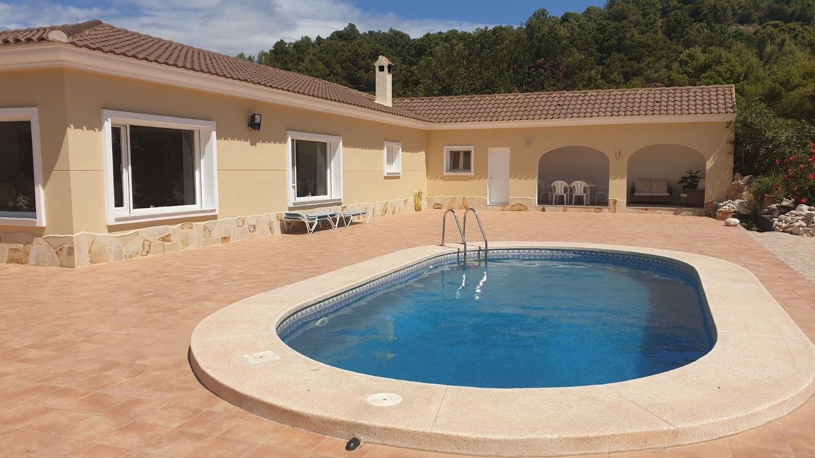 6 soveværelse Finca/Landehus til salg i Altea med swimmingpool garage - € 1.100.000 (Ref: 7459211)