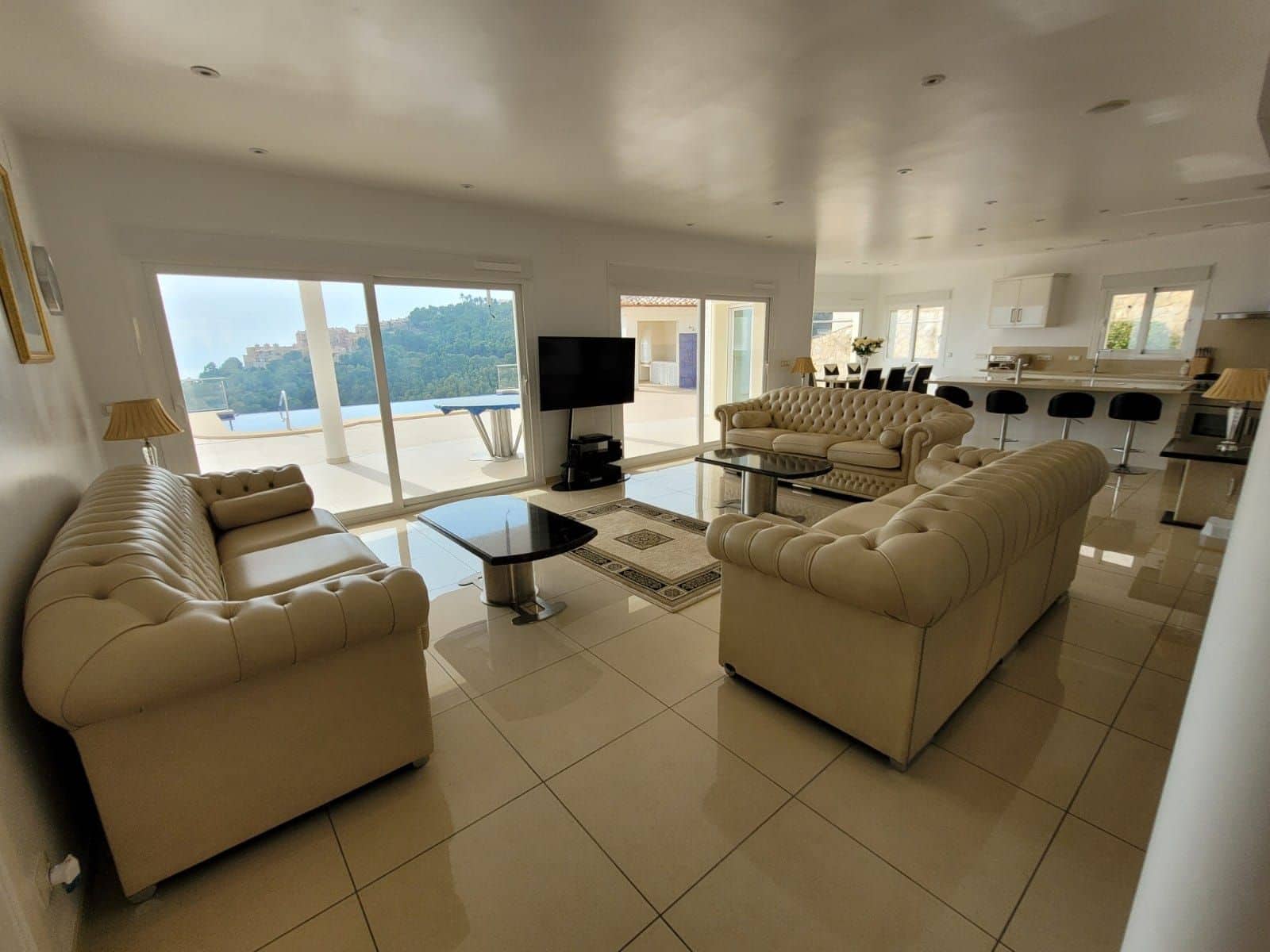 5 bedroom Villa for sale in Altea with pool garage - € 1,850,000 (Ref: 7806512)