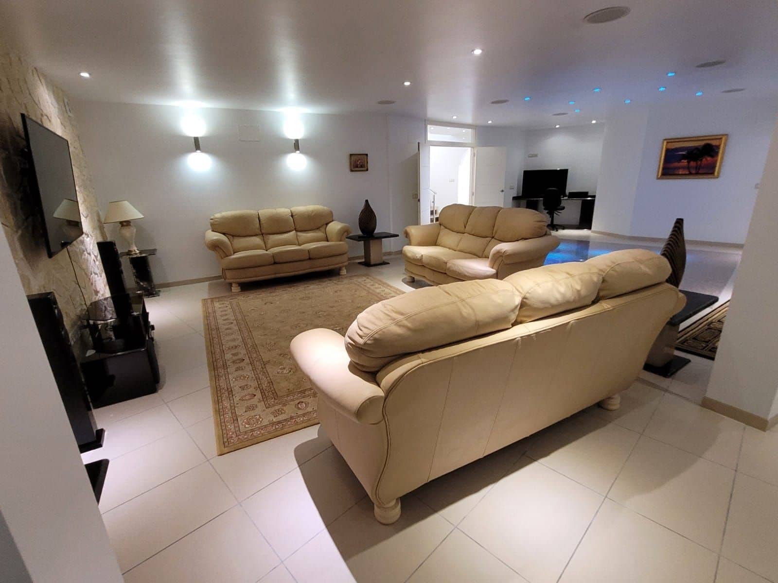 5 bedroom Villa for sale in Altea with pool garage - € 1,850,000 (Ref: 7806512)