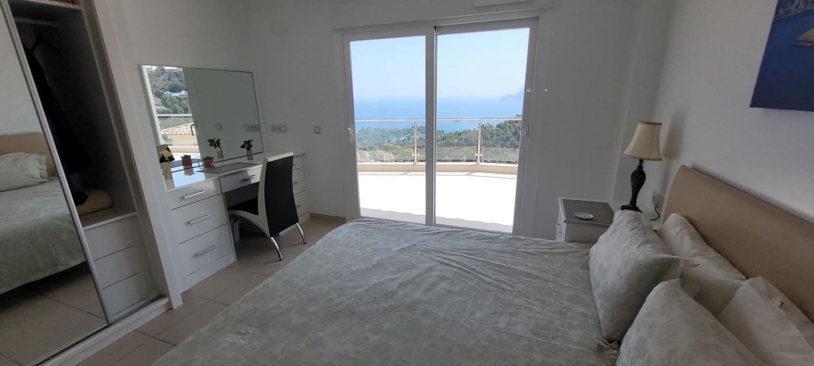 5 bedroom Villa for sale in Altea with pool garage - € 1,850,000 (Ref: 7806512)