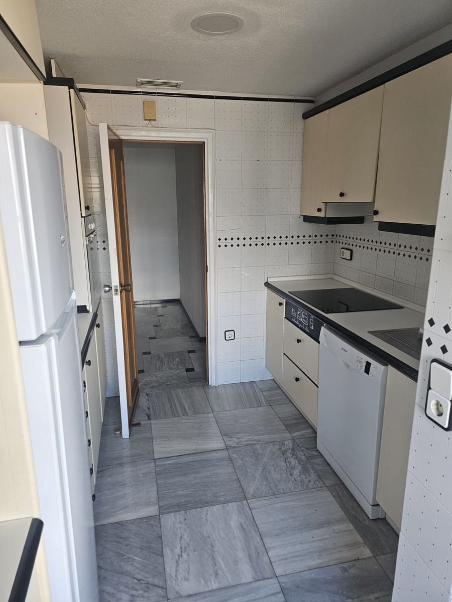 3 soveværelse Lejlighed til salg i Benidorm med garage - € 525.000 (Ref: 8204754)