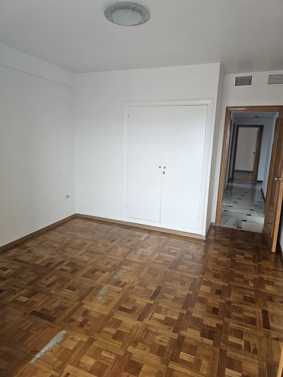 3 soveværelse Lejlighed til salg i Benidorm med garage - € 525.000 (Ref: 8204754)