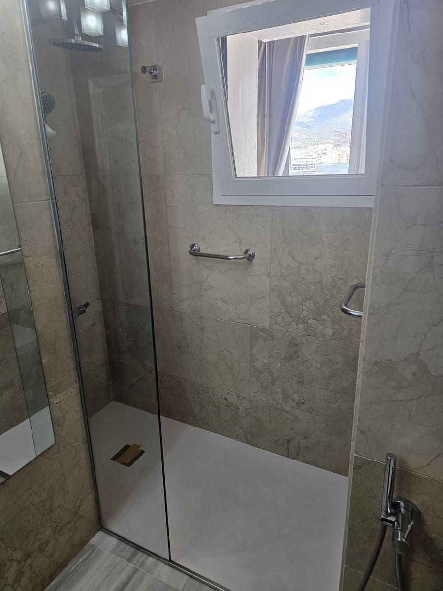 3 soveværelse Lejlighed til salg i Benidorm med garage - € 525.000 (Ref: 8204754)