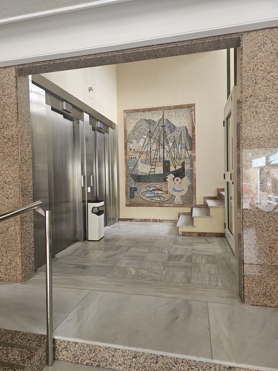 3 soveværelse Lejlighed til salg i Benidorm med garage - € 525.000 (Ref: 8204754)