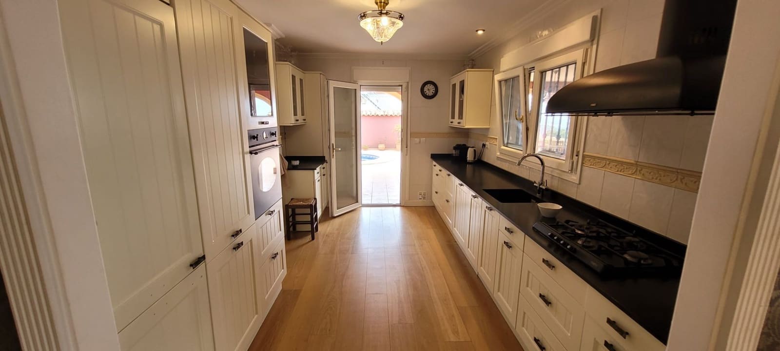 3 Zimmer Villa zu verkaufen in Altea mit Pool Garage - 790.000 € (Ref: 8312996)