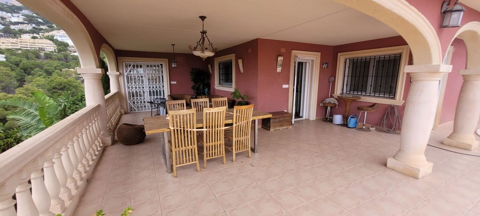 3 Zimmer Villa zu verkaufen in Altea mit Pool Garage - 790.000 € (Ref: 8312996)