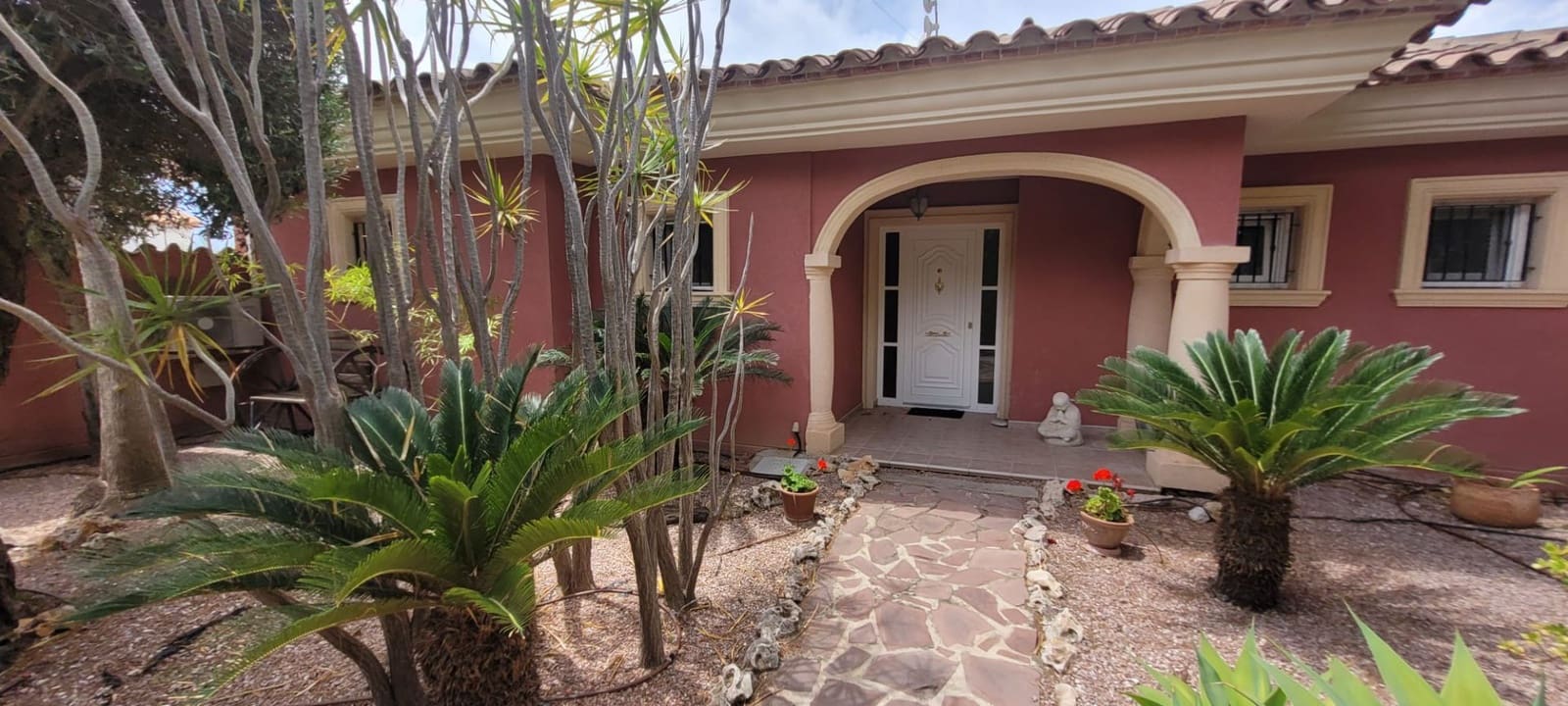 3 Zimmer Villa zu verkaufen in Altea mit Pool Garage - 790.000 € (Ref: 8312996)