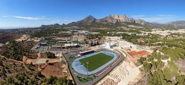 Ubebygd land til salgs i La Nucia - € 175 000 (Ref: 8461498)