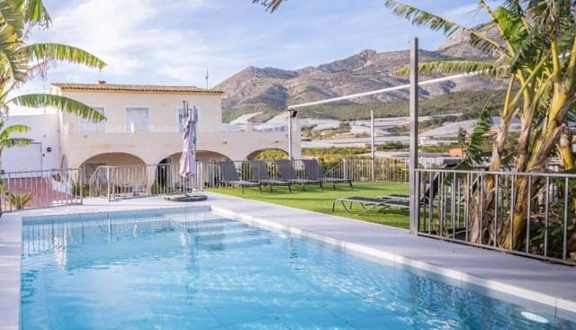5 soverom Villa til salgs i Callosa d'En Sarrià med svømmebasseng garasje - € 1 200 000 (Ref: 8514108)