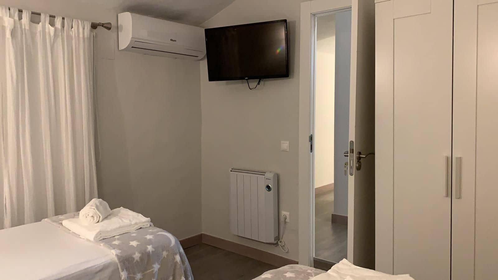 5 bedroom Villa for sale in Callosa d'En Sarria with pool garage - € 1,200,000 (Ref: 8514108)