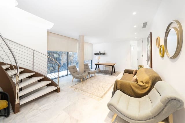 4 Zimmer Villa zu verkaufen in Finestrat mit Pool Garage - 1.380.000 € (Ref: 8789091)