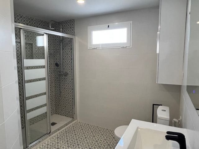 2 bedroom Townhouse for sale in Benidorm with pool garage - € 890,000 (Ref: 8881313)