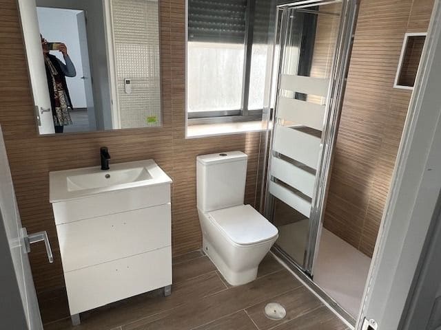 2 bedroom Townhouse for sale in Benidorm with pool garage - € 890,000 (Ref: 8881313)