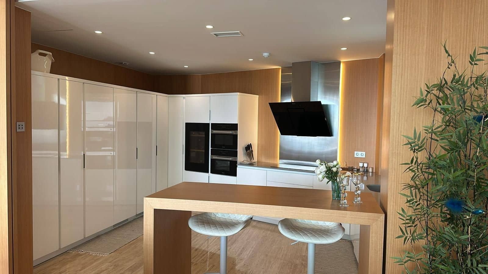 3 soveværelse Lejlighed til salg i Altea med swimmingpool garage - € 1.995.000 (Ref: 8907163)