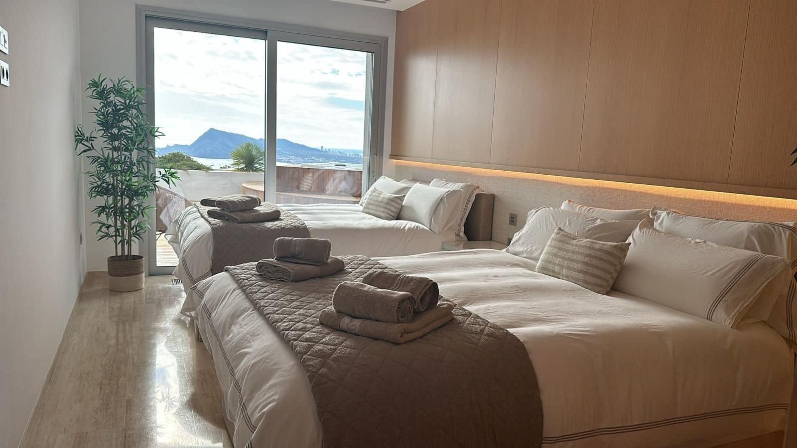 3 soveværelse Lejlighed til salg i Altea med swimmingpool garage - € 1.995.000 (Ref: 8907163)