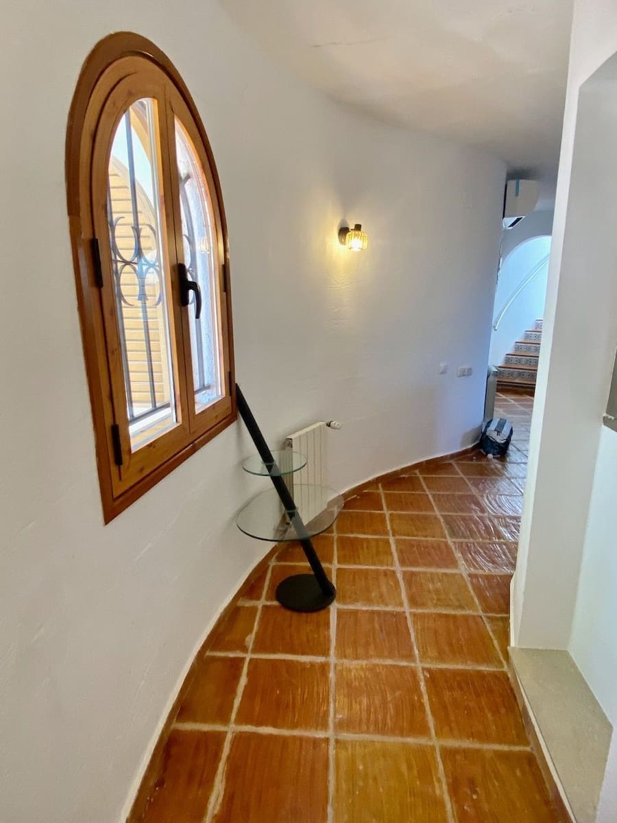 4 soverom Villa til salgs i Altea la Vella med svømmebasseng garasje - € 1 100 000 (Ref: 8956595)