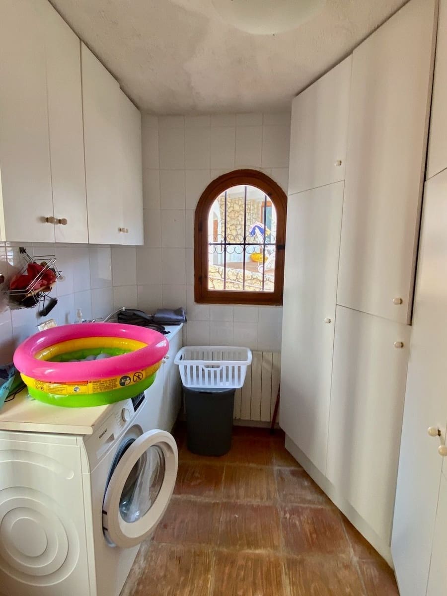 4 soverom Villa til salgs i Altea la Vella med svømmebasseng garasje - € 1 100 000 (Ref: 8956595)