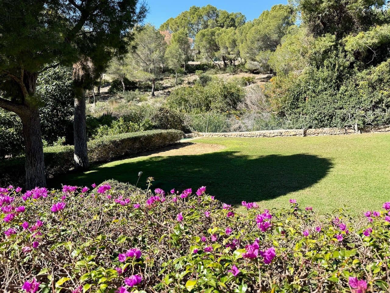 4 bedroom Villa for sale in Altea la Vella with pool garage - € 1,295,000 (Ref: 8956596)