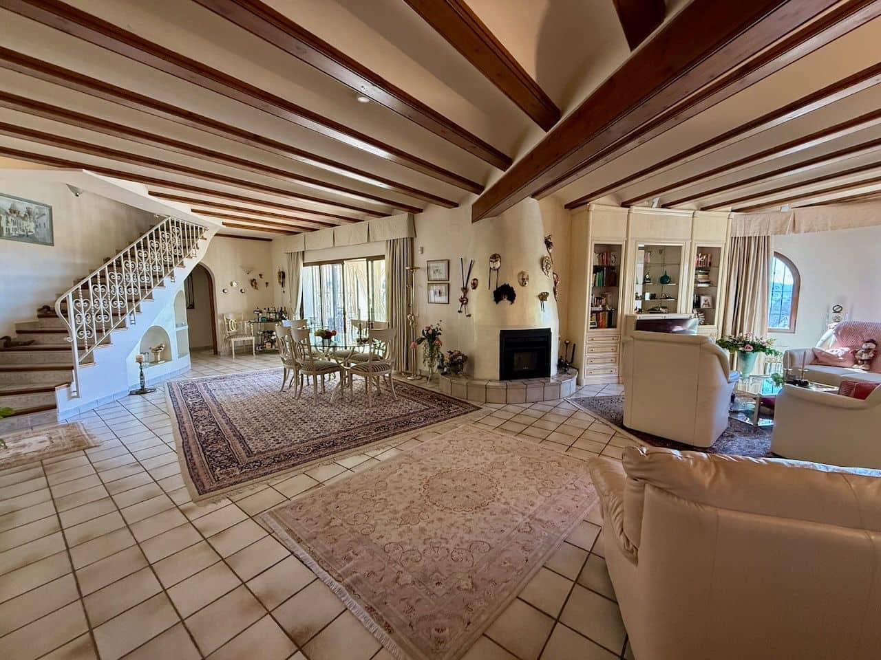 4 bedroom Villa for sale in Altea la Vella with pool garage - € 1,295,000 (Ref: 8956596)