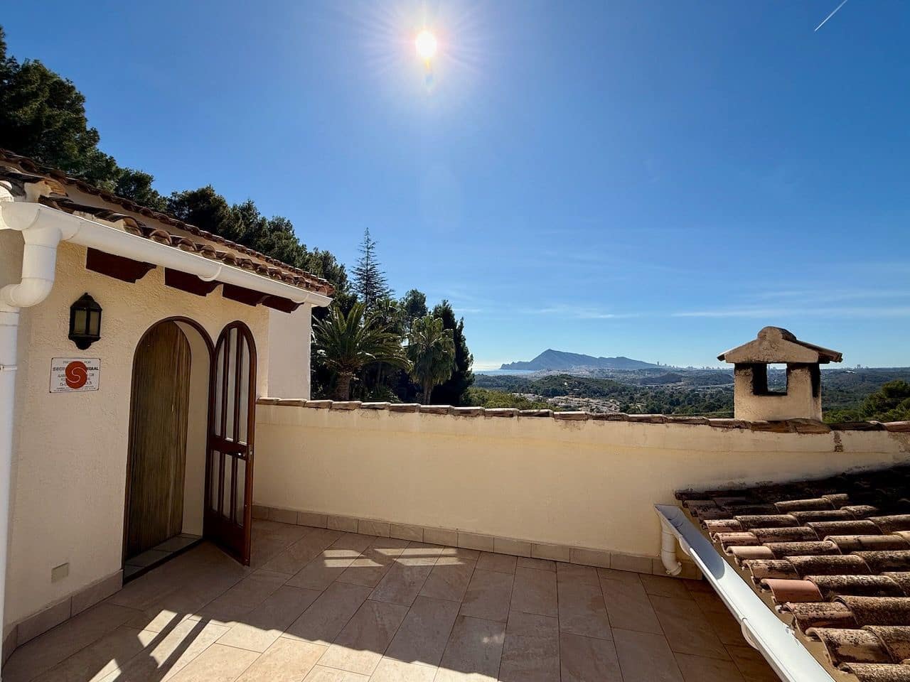 4 bedroom Villa for sale in Altea la Vella with pool garage - € 1,295,000 (Ref: 8956596)