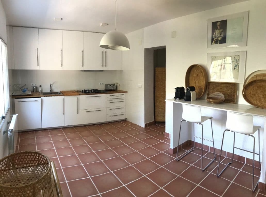 8 bedroom Villa for sale in Altea with pool garage - € 3,200,000 (Ref: 8956597)