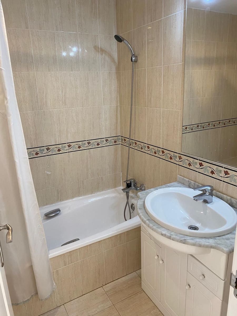 2 bedroom Apartment for sale in Altea with pool - € 395,000 (Ref: 8982092)