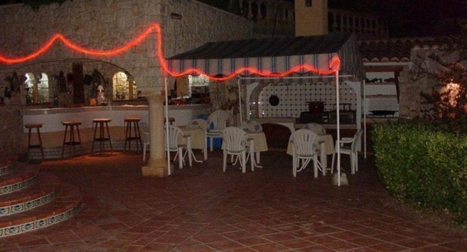 7 Zimmer Villa zu verkaufen in Benissa mit Pool Garage - 949.000 € (Ref: 9169293)