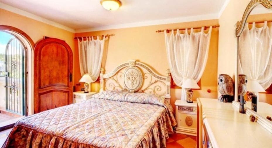 7 Zimmer Villa zu verkaufen in Benissa mit Pool Garage - 949.000 € (Ref: 9169293)