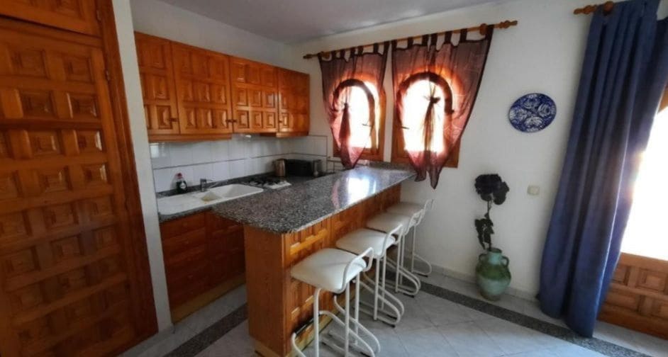 7 Zimmer Villa zu verkaufen in Benissa mit Pool Garage - 949.000 € (Ref: 9169293)