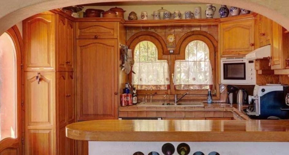 7 Zimmer Villa zu verkaufen in Benissa mit Pool Garage - 949.000 € (Ref: 9169293)