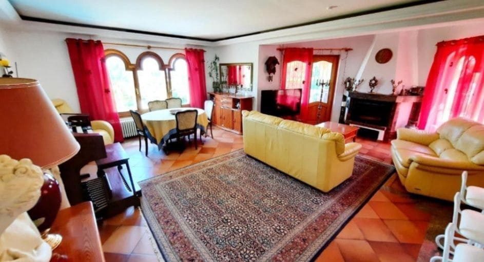 7 Zimmer Villa zu verkaufen in Benissa mit Pool Garage - 949.000 € (Ref: 9169293)