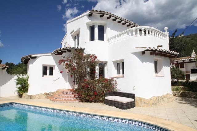 3 soverom Villa til salgs i Moraira, Teulada-Moraira med svømmebasseng garasje - € 565 000 (Ref: 9180774)