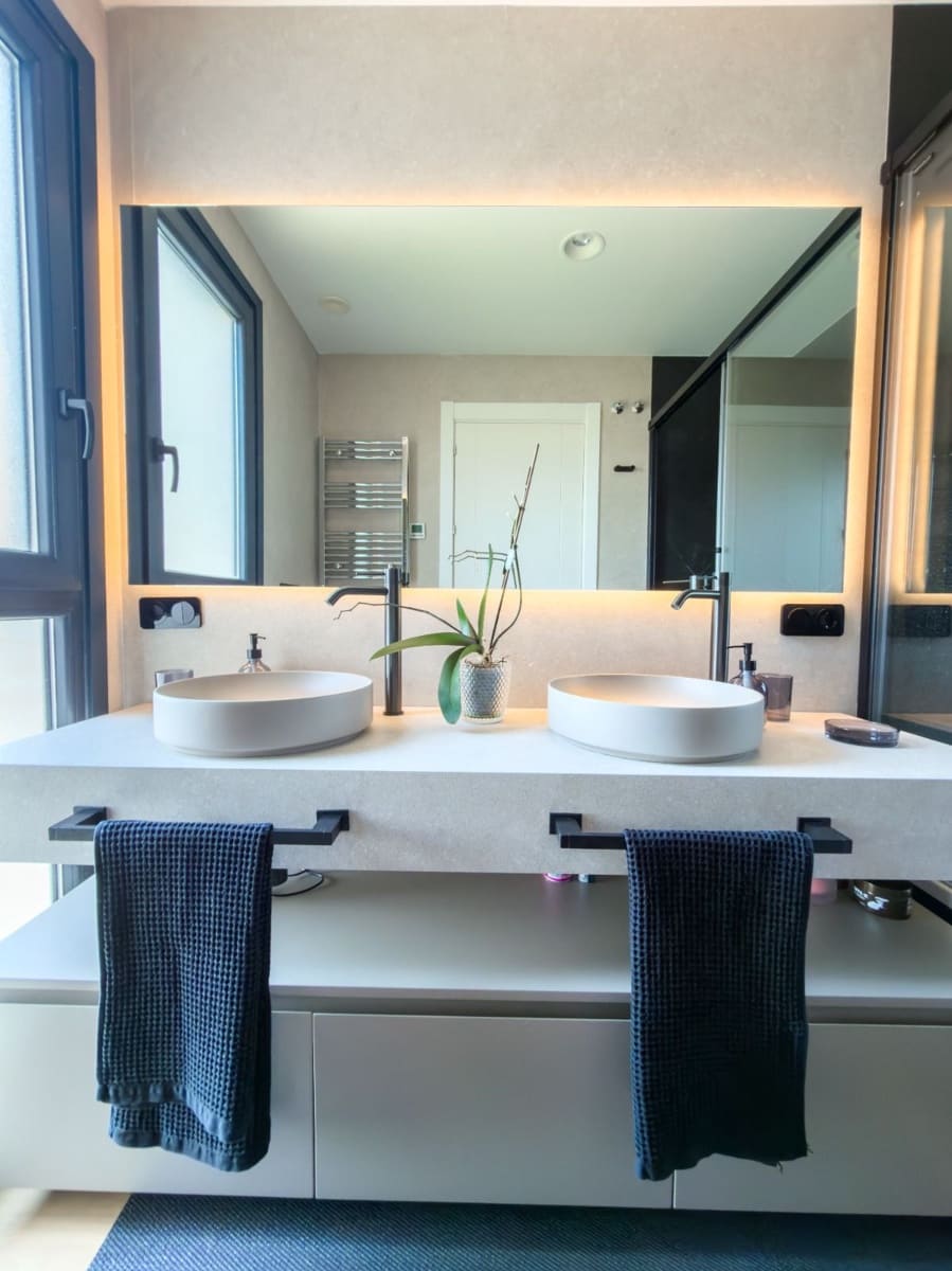 3 bedroom Apartment for sale in Benidorm with pool garage - € 870,000 (Ref: 9378671)