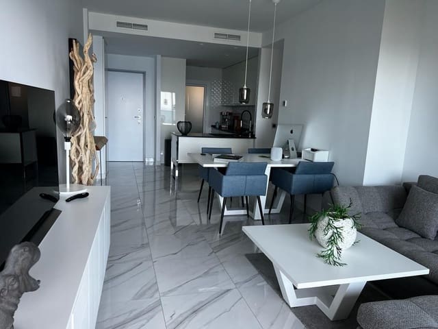 2 makuuhuone Huoneisto myytävänä paikassa Playa Poniente, Benidorm mukana uima-altaan 
autotalli - 670 000 € (Ref: 9378672)