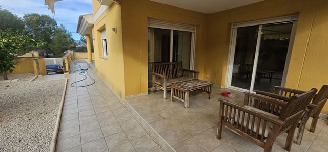 4 Zimmer Villa zu verkaufen in Albir, Alfaz del Pi / L'Alfàs del Pi mit Pool Garage - 650.000 € (Ref: 9418803)
