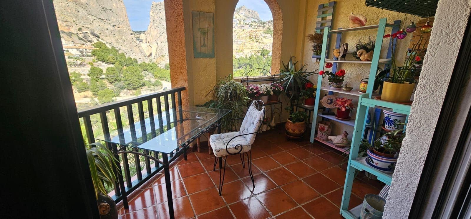 Apartamento de 2 habitaciones en Altea en venta con piscina - 249.000 € (Ref: 9554507)