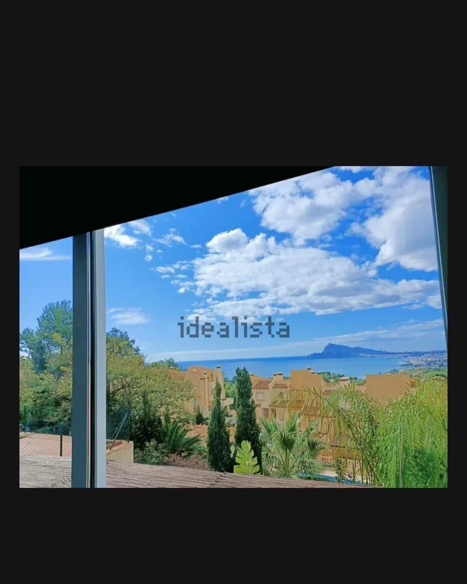 4 bedroom Semi-detached Villa for sale in Altea with pool garage - € 550,000 (Ref: 9633723)