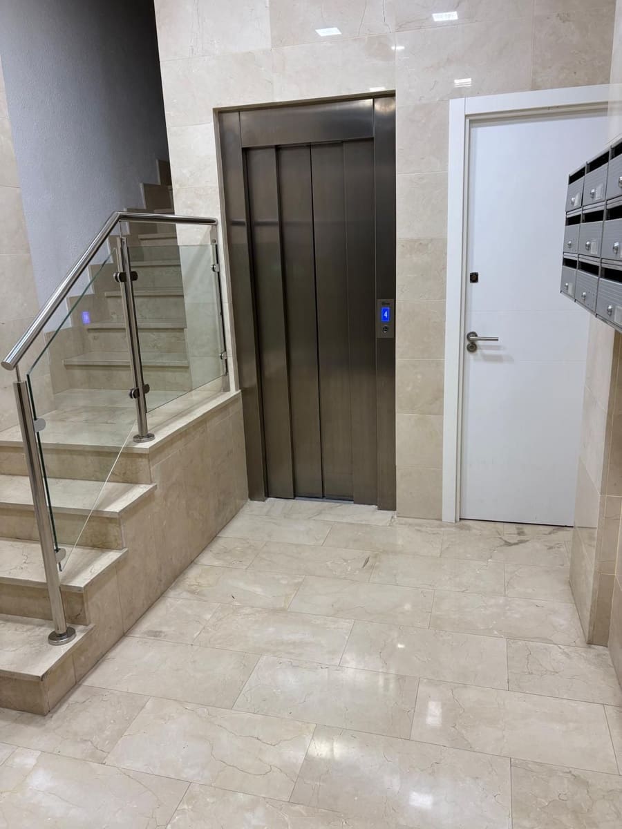 2 makuuhuone Asunto myytävänä paikassa Valencia kaupunki - 515 000 € (Ref: 9647546)