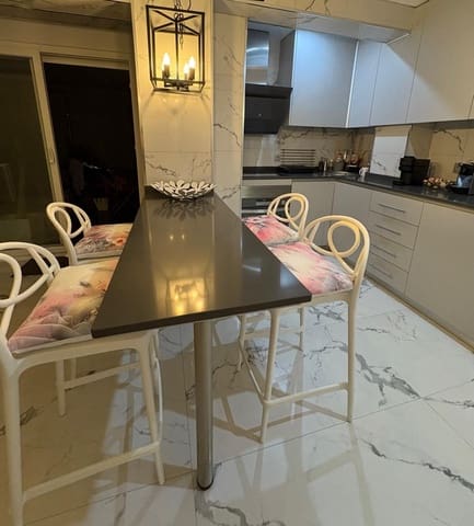 2 makuuhuone Asunto myytävänä paikassa Valencia kaupunki - 515 000 € (Ref: 9647546)