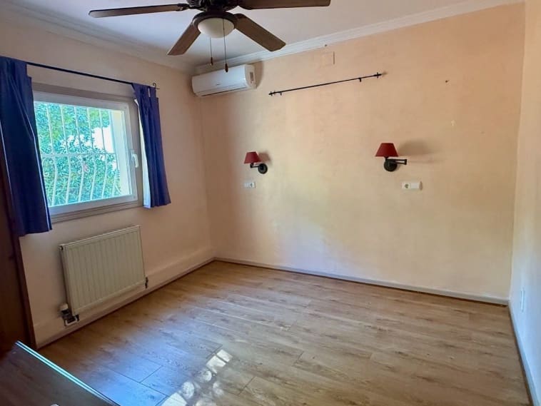 4 bedroom Villa for sale in Galera de las Palmeras with pool garage - € 920,000 (Ref: 9689967)