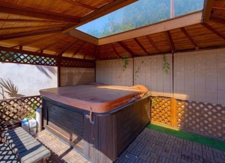 4 bedroom Villa for sale in Galera de las Palmeras with pool garage - € 920,000 (Ref: 9689967)