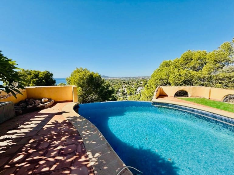 4 bedroom Villa for sale in Galera de las Palmeras with pool garage - € 920,000 (Ref: 9689967)