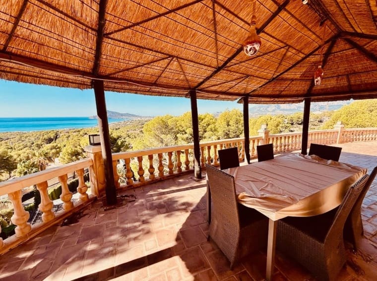 4 bedroom Villa for sale in Galera de las Palmeras with pool garage - € 920,000 (Ref: 9689967)