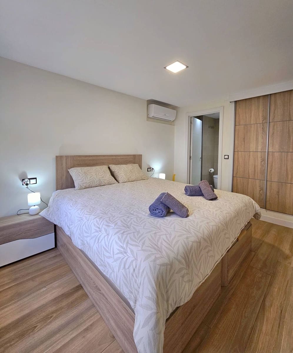 7 soveværelse Villa til salg i Calpe / Calp med swimmingpool - € 695.000 (Ref: 9772644)
